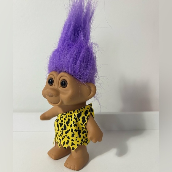 1990s Vintage TNT Troll doll.  Tarzan Costume. Purple Hair. 5” - Picture 3 of 5